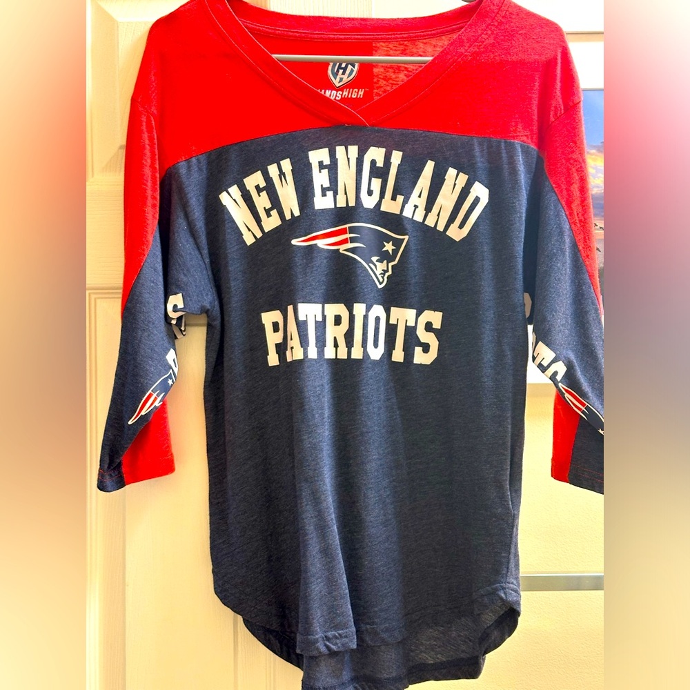 NFL New England Patriots 3/4 sleeve Red & Blue loose fit shirt XS